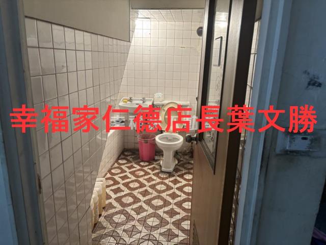 東區透天-11